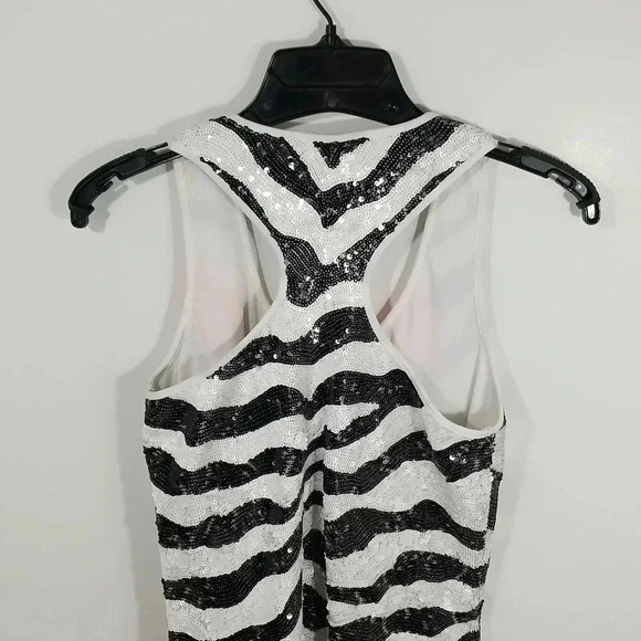 {Boston Proper} Sequin Floral Racer Back Tank - Size XS - Picture 6 of 11